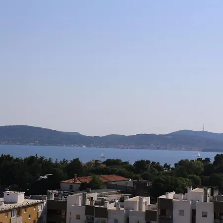 Ambassador Διαμέρισμα