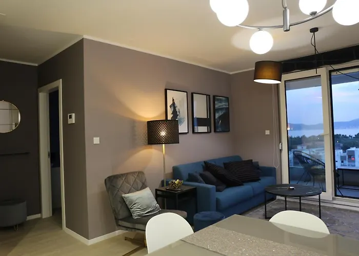 Apartment Ambassador *