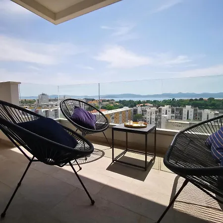 Ambassador ザダル