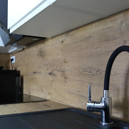 アパート Ambassador