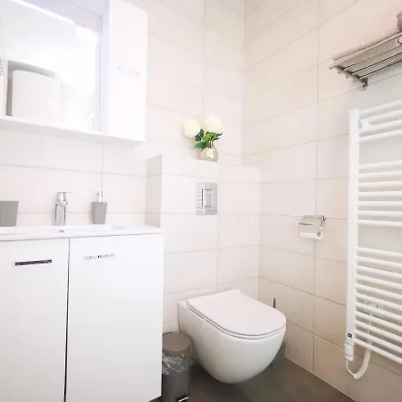 Ambassador 아파트 자다르